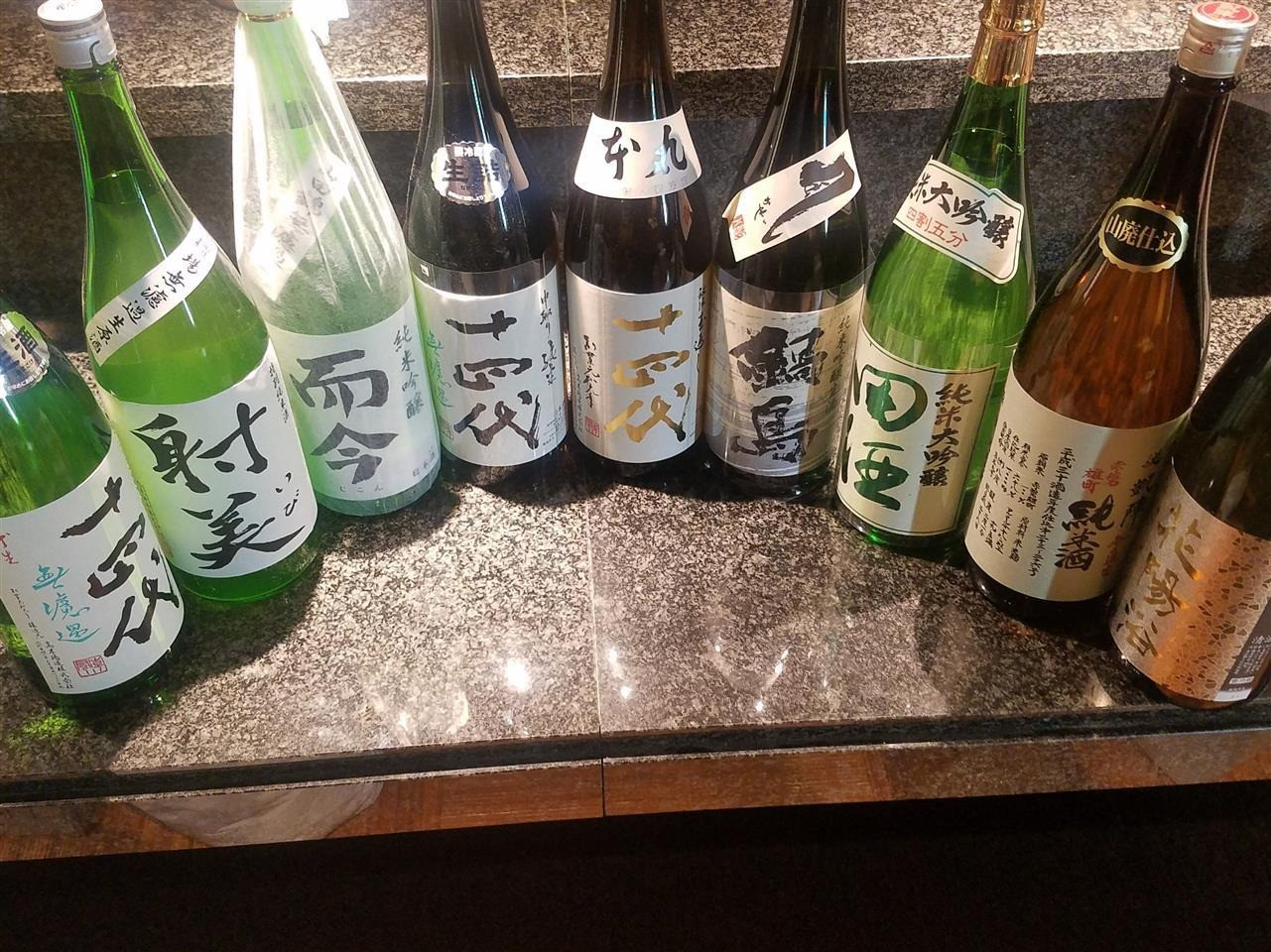 日本酒や焼酎・果実酒・ビール・ソフトドリンクをご用意